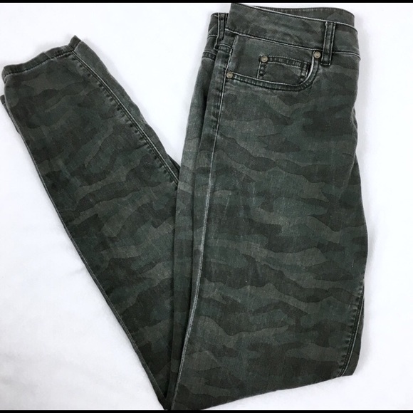 Two by Vince Camuto Pants - Two by Vince Camuto Camo Skinny Ankle 30” Inseam